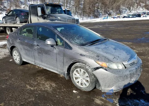 2012 Honda Civic Lx z USA, uszkodzony, nr VIN 19XFB2F57CE032023